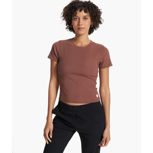 Vuori Pose Fitted Tee Hazelnut Ribbed Short Sleeve Modal Blend Top Small EUC - Picture 9 of 15